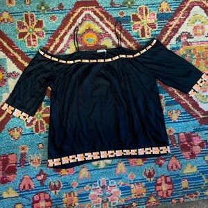 🆕 Earthbound Trading Co. Off Shoulder Embroidered Blouse XL
